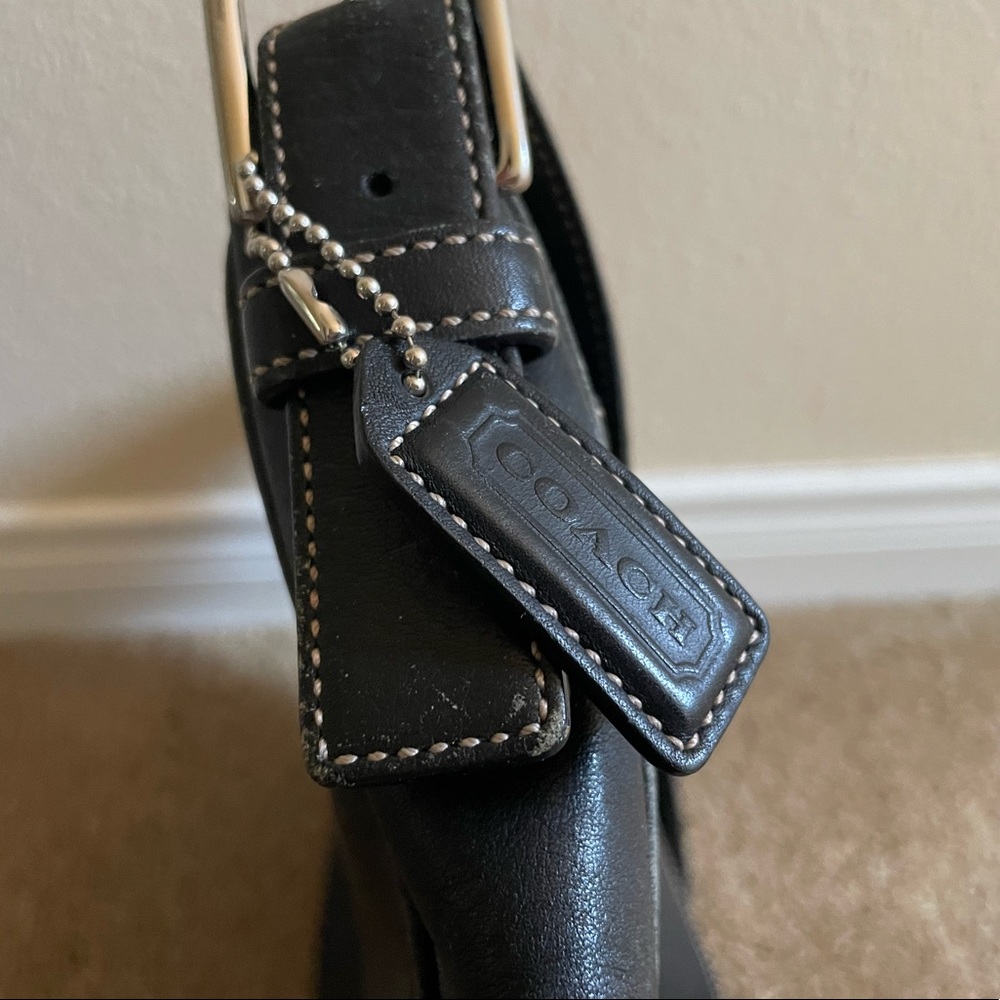 Coach vintage Hampton black leather buckle flap shoulder bag - Picture 5 of 6